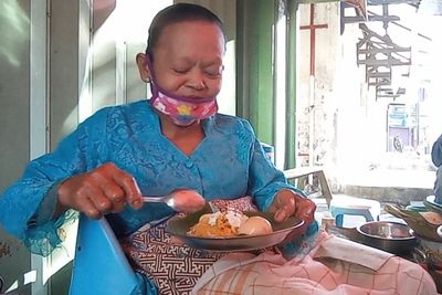 Nasi Liwet Legend di Solo, Ada Sejak 53 Tahun Lalu Tiga Jam Ludes Terjual
