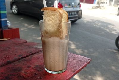 Suegerr Poll! Es Kapal Jadi Pelepas Dahaga Sejak 1950, Pakai Roti Tawar Makin Mantap!