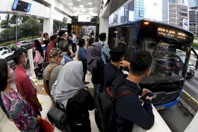 Geger! Bus Transjakarta Lindas Pejalan Kaki di Ragunan, Begini Kronologinya