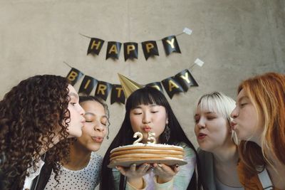40 Ucapan Ulang Tahun dalam Bahasa Inggris, Simple dan Aesthetic!