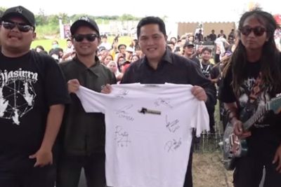 Erick Thohir Gubah Lagu Kopi Hitam Momonon Jadi Batik Hitam , Apa Ya Maknanya?