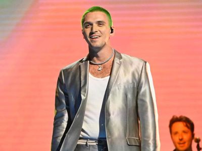 Tiket Sudah Habis Terjual, Konser Lauv di Malaysia Malah Dibatalkan