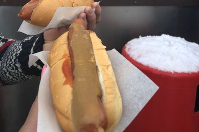 Cuma di Sini Hot Dog Terbuat dari Daging Domba, Favoritnya Bill Clinton dan Metallica!