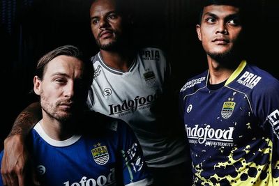 Persib Bandung Rilis Jersey Baru untuk Liga 1 2022 2023
