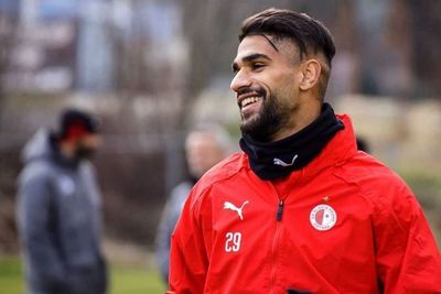 Persija Perkenalkan Pemain Baru Abdulla Yusuf Helal Asal Bahrain, Ini Sosoknya