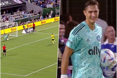 Lah Kocak! Niat Mau Menipu saat Penalti, Pemain Chelsea Malah Diketawain Kiper Lawan