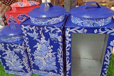 Kaleng Kerupuk Naik Kelas ! Tembus Pasar Eropa, Omzetnya Ratusan Juta Sebulan