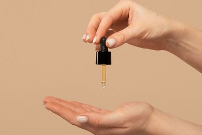 7 Fakta Menarik Serum Wajah yang Jarang Diketahui 