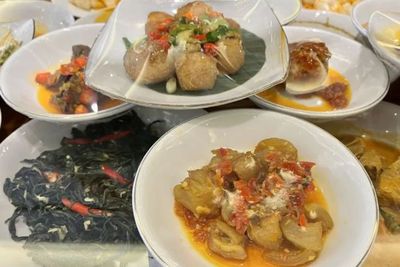 Unik! Restoran Ini Bergaya Jepang-Skandinavia, tapi Menunya Khas Padang