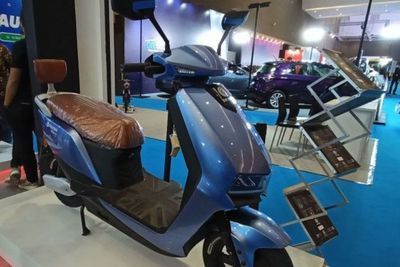 Sepeda Motor Listrik Space Jadi Andalan Davigo di Pameran PEVS 2022