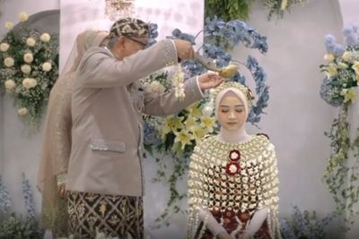 Bintang Emon Nikah, Intip Pesona Alca Octaviani Berkebaya Hijau Pink di Pengajian-Siraman