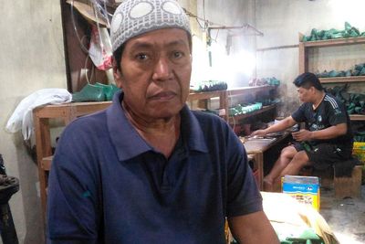 Kisah Mantan Cleaning Service, Kaya Raya Gegara Bisnis Sepatu Omzetnya Ratusan Juta