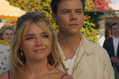 Harry Styles Main dalam Film Don t Worry Darling , Ciwi-Ciwi Siap-Siap Patah Hati!