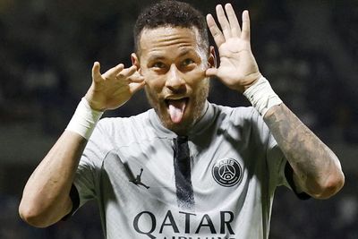 Mau Jago Diving? Belajar dari Neymar karena Sudah Terbukti