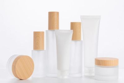 Simak Beda Jenis Kebutuhan Skincare untuk Cewek dan Cowok!