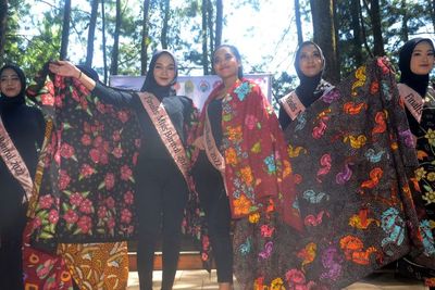 Cantiknya Batik Tulis Karya Siswa Binaan YPA-MDR, Siap Bersaing di Dunia Fashion Indonesia