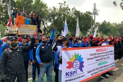 Kecam Anies yang Tak Kunjung Ajukan Banding UMP, Buruh Ancam Demo hingga Mogok Kerja