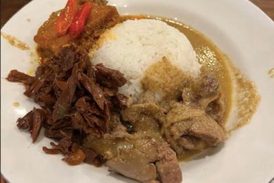 Gudeg Sagan, Gudeg Jogja Bercita Rasa Gurih yang Berawal dari Warung Kaki Lima