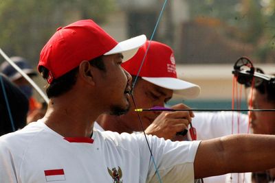 Sosok Kholidin, Atlet Panahan Menggunakan Mulut untuk Mematikan Lawan