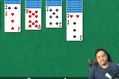 Steam dan Epic Games Diblokir Kominfo, YouTuber Tara Arts Sindir Lewat Game Solitaire