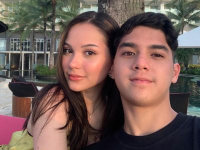 Al Ghazali Bagikan Potret Mesra dengan Alyssa Daguise, Fix Balikan?