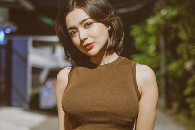 Wika Salim Senyum-senyum Gandeng Pria ke Acara, Pacar Baru?