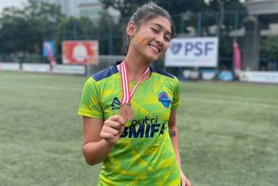 Pamer Skill Mainin Bola, Pesepakbola Putri Indonesia Ini Bikin Netizen Minder