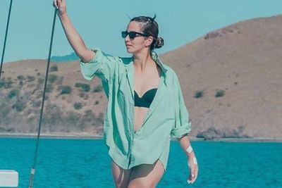 Nia Ramadhani Pamer Kulit Tan Gelendotan di Kapal Labuan Bajo: Bisa Bening Gitu
