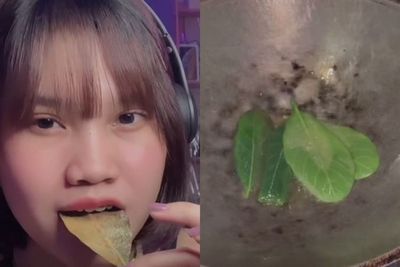 Wanita Ini Bikin Keripik Daun Nangka, Gak Nyangka Hasilnya Krispy Banget!