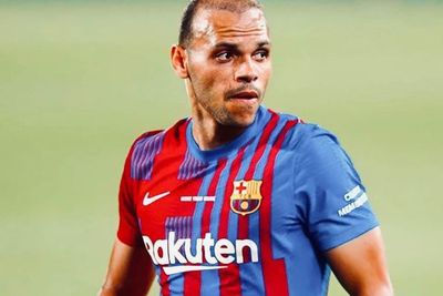 Sudah Jadi Sultan , Lord Braithwaite Tuntut Barcelona Bayar Full Gaji Sebelum Dilepas