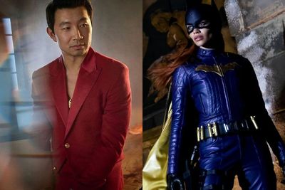 Simu Liu dari Marvel Mengejek Warner Bros karena Membatalkan Batgirl yang Sudah Syuting