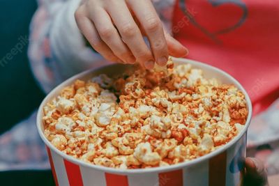 Apakah Popcorn Termasuk Makanan Sehat? Sering Jadi Camilan Wajib saat Nonton Film