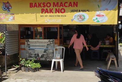 Murah Gila! Seporsi Bakso Cuma Rp5 Ribu, Penjualnya Sehari Bisa Laku 2.000 Mangkuk