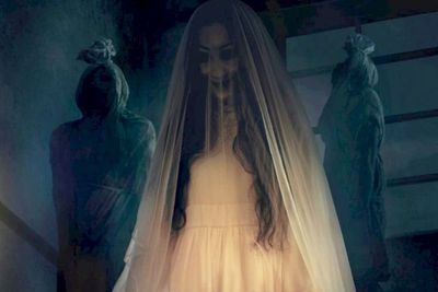 Pengabdi Setan 2 Raih 2 Juta Penonton Hanya dalam 4 Hari, Netizen Singgung Film KKN