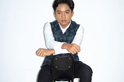 Dandanan Betrand Peto Nangis di TV Bikin Salfok: Makeupnya Ketebalan, Jadi Aneh