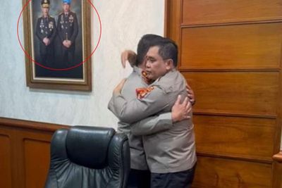 Momen Kedekatan Sambo dan Kapolri Sigit Terungkap Saat Adegan Video Pelukan dengan Fadil
