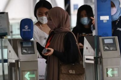 Disahkan Anies, Tarif Integrasi Transportasi Rp10 Ribu Baru Bisa Digunakan Lewat Jaklingko