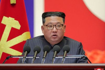 Adik Ungkap Kim Jong Un Alami Demam, Terinfeksi COVID-19?