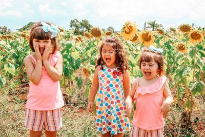 6 Fakta Anak Kedua Perempuan dan Laki-Laki Menurut Psikolog