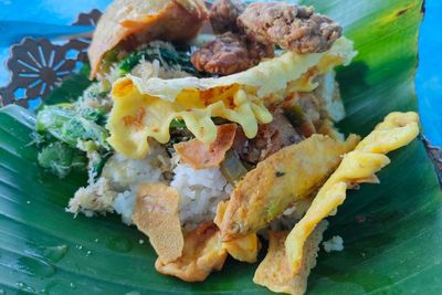 Sepiring Cuma Rp7 Ribu! Sayur Unik Ini yang Bikin Sego Empok Wakini Paling Laku di Batu