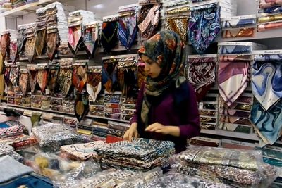 Murah Banget! Harga Hijab Turki di Sini Mulai dari Belasan Ribu, Hijabers Jangan Kalap!
