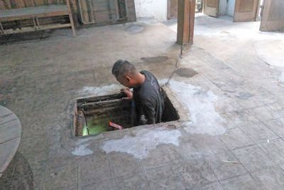 Gempar! Ada Penemuan Bunker di Bawah Rumah Warga, Enggak Nyangka Isinya Bikin Shock