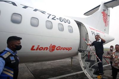 Dilaporkan Langgar Tarif Batas Atas, Wings Air Setop Penerbangan Rute Ambon-Saumlaki
