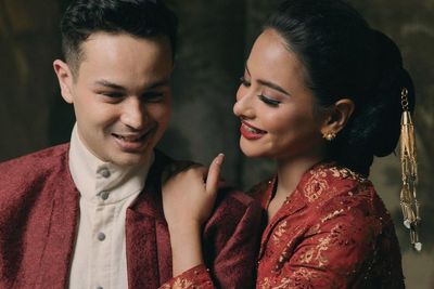 Busana Prewedding Amanda Khairunnisa dan Tavan Dutton Penuh Makna: Bold Namun Anggun