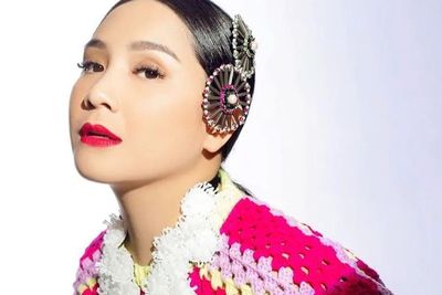 Nagita Slavina Pakai Penjepit Rambut Harga Fantastis, Netizen Nangis: Setara Emas