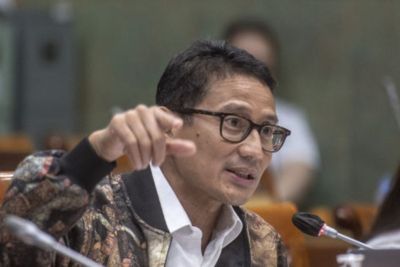 Tiket Pesawat Masih Mahal, Menteri Sandi Prediksi Warga Beralih ke Transportasi Darat