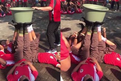 Unik, Lomba Gotong Royong Mangku Ember ini Bisa Latih Kekompakan dalam Tim, Wajib Coba!