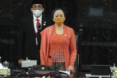 Puan Maharani Pamer DPR Tuntaskan 43 UU Sejak 2019 di Depan Presiden Jokowi dan Wapres