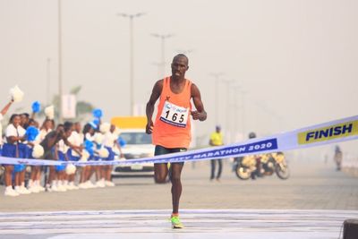 David Barmasai Pemecah Rekor Dunia Asal Kenya Meriahkan Lari Maybank Marathon di Bali