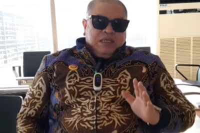 Anehnya Razman Nasution Punya Gelar PhD tapi Ngaku Lulusan Kampus Malaysia Bergelar SH